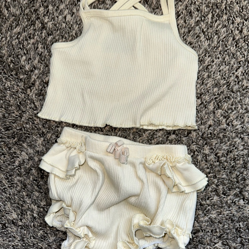 Cream Ruffled Diaper Cover Matching Set